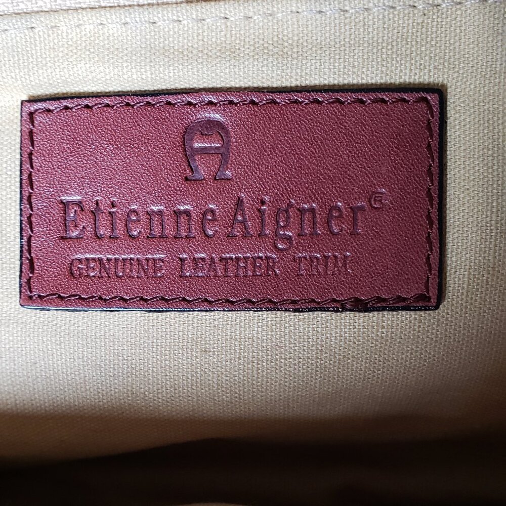 Etienne Aigner crossbody/shoulder purse - Picture 7 of 7